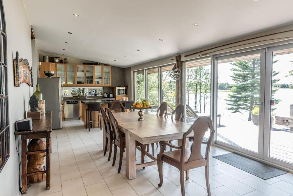 Luxury Lakefront Villa, Infinity Hot Tub And Sauna Grimsnes og Grafningshreppur Dış mekan fotoğraf