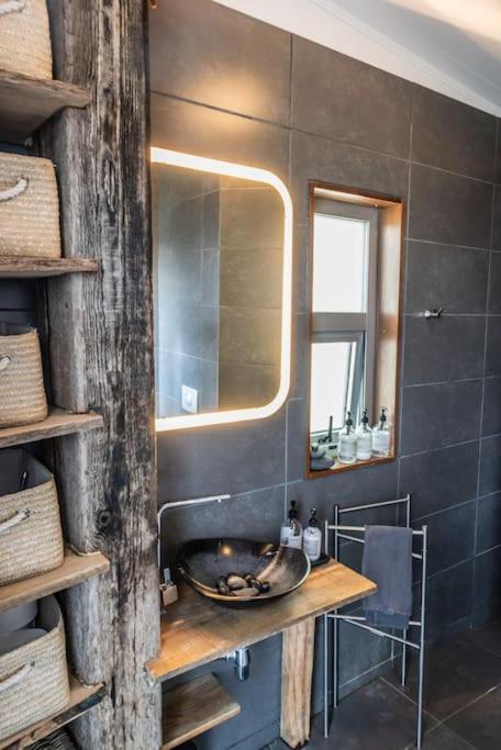 Luxury Lakefront Villa, Infinity Hot Tub And Sauna Grimsnes og Grafningshreppur Dış mekan fotoğraf